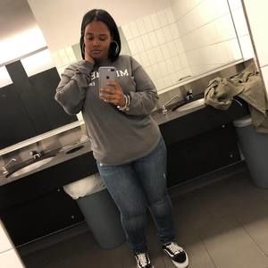 Meet your Posher, Hannah